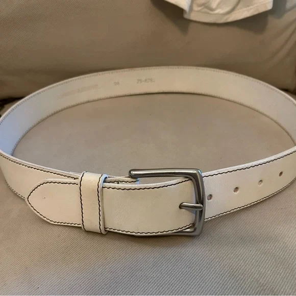 Johnston and Murphy Men's White Leather Belt, EUC size 34